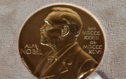 Нобелівську премію з медицини присудили за дослідження еволюції людини
