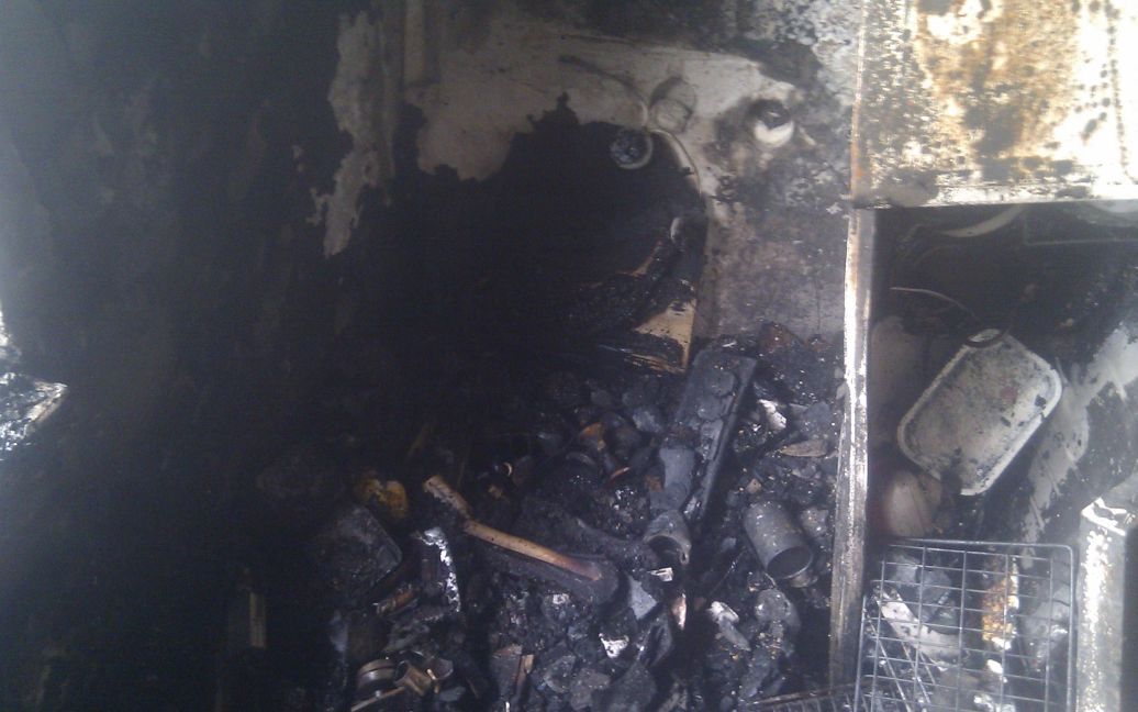 Несколько квартир выгорело / © facebook.com/MNS.GOV.UA