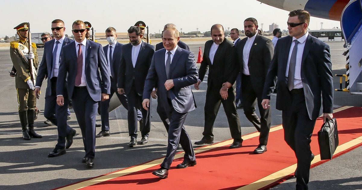 "Актор, якого добре загримували" – експерт про двійників Путіна