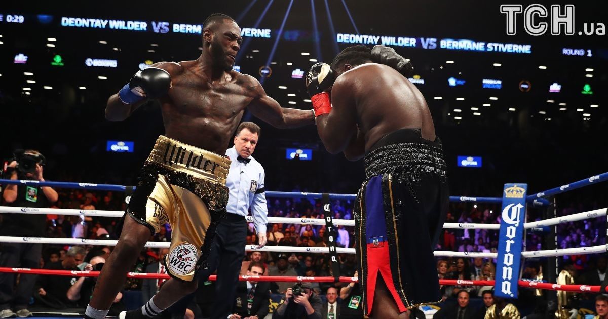 Стіверн програв Вайлдеру, не завдавши жодного удару