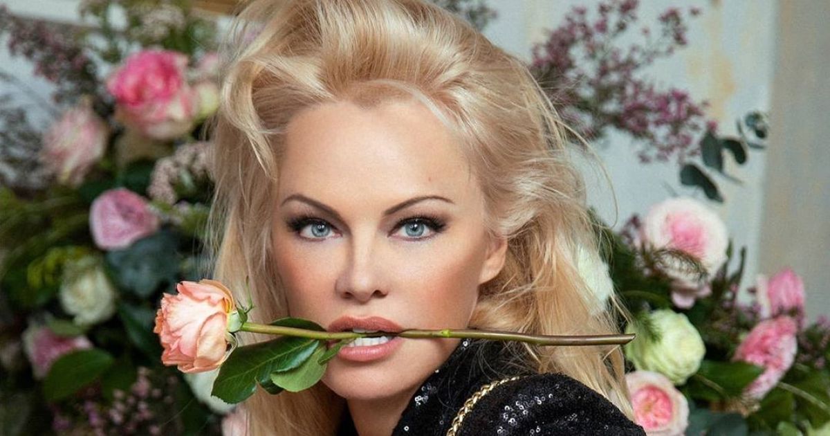 Велелюбна Памела Андерсон закрутила роман зі своїм охоронцем – ЗМІ