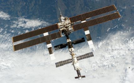 Вантажний космічний корабель "Прогрес" пристикувався до МКС