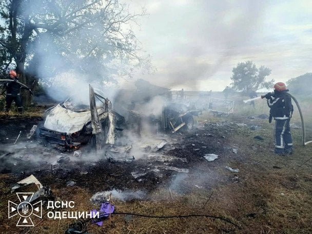 25 вересня 2026. На Одещині внаслідок удару РФ по виробничій будівлі загинула людина, ще 4 постраждали. / © ДСНС