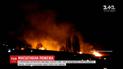 У местного рынка в Запорожье загорелась свалка сухих веток