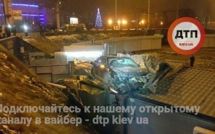 За рулем "летающего" Mercedes в Киеве был пьяный экс-милиционер