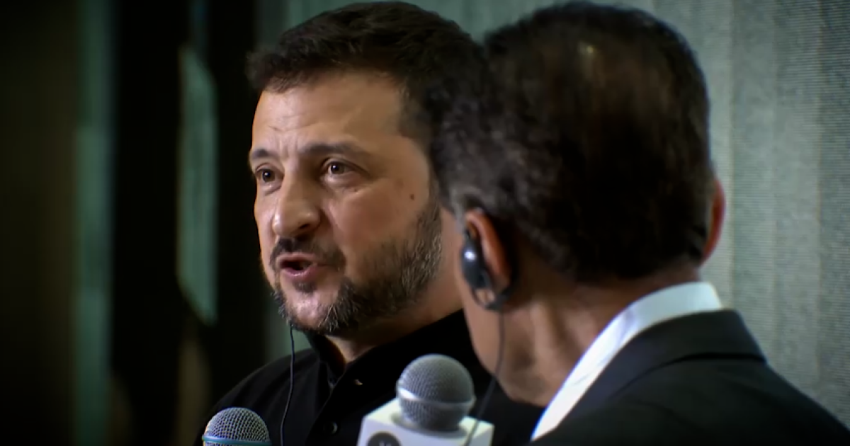 Президент Украины Владимир Зеленский с журналистом Фаридом Закарией