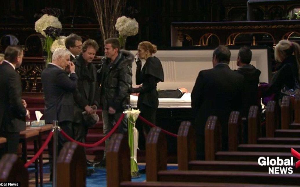 В Канаде состоялась церемония прощания с Рене Анжелилом / © Daily Mail