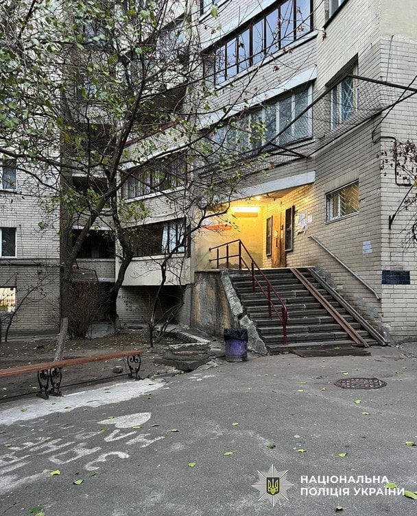 Будинок, де сталася трагедія / © Поліція Києва