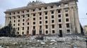 На місці вибуху в центрі Харкова рятувальники вилучають тіла загиблих і вже врятовано з-під завалів 6 людей