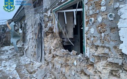 Окупанти вдарили "Градами" по селу на Херсонщині: пошкодили школу, училище та будинок культури