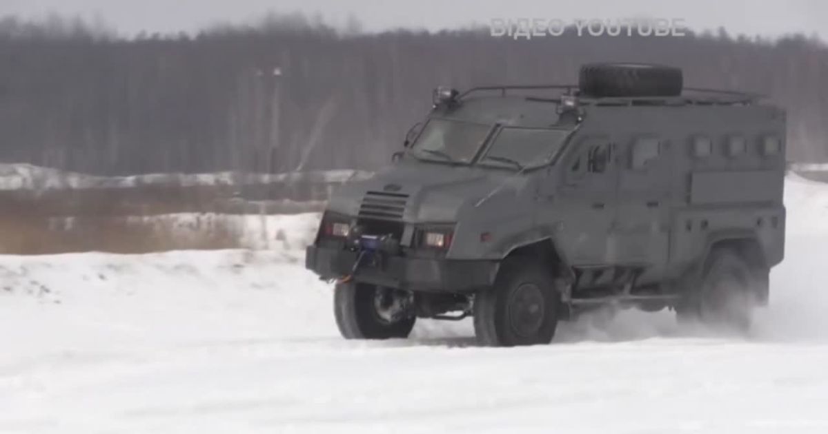 Журналисты провели тест-драйв бронемашины "Варта-2"