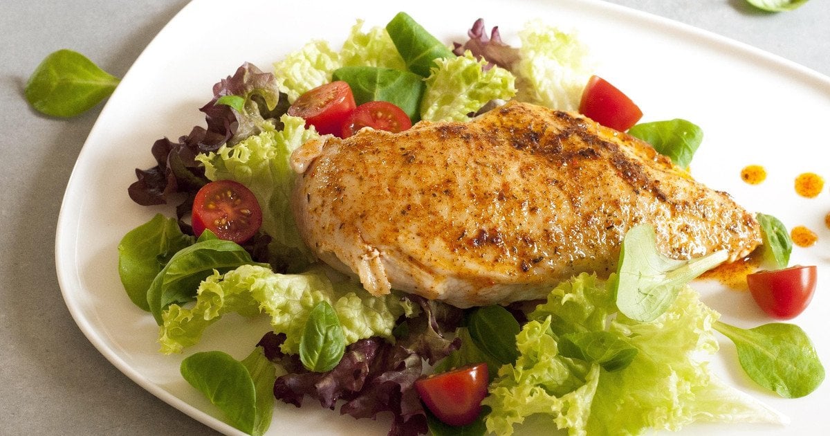 Як приготувати курячу грудку, щоб не була сухою