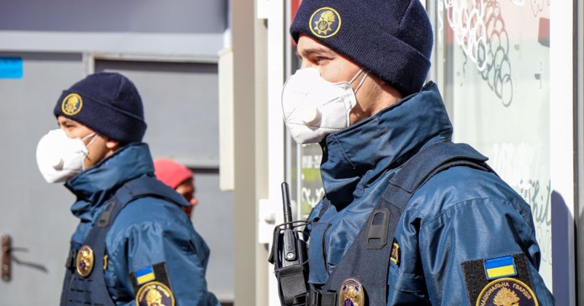 Ежедневно у более 100 украинских правоохранителей выявляют коронавирус – МВД