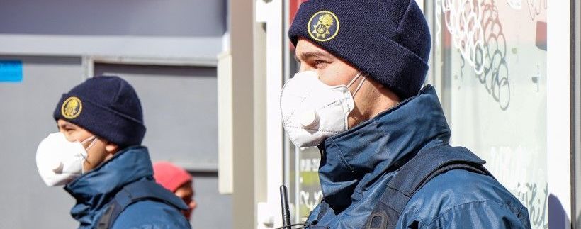 Ежедневно у более 100 украинских правоохранителей выявляют коронавирус – МВД