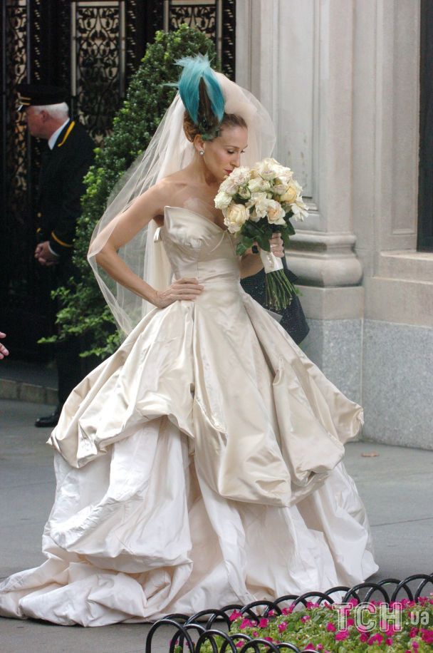 Свадебное платье Кэрри Брэдшоу: Вивьен Вествуд выпустила коллекцию к юбилею модели