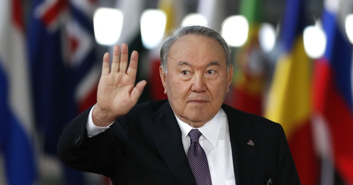 Назарбаев вылечился от коронавируса