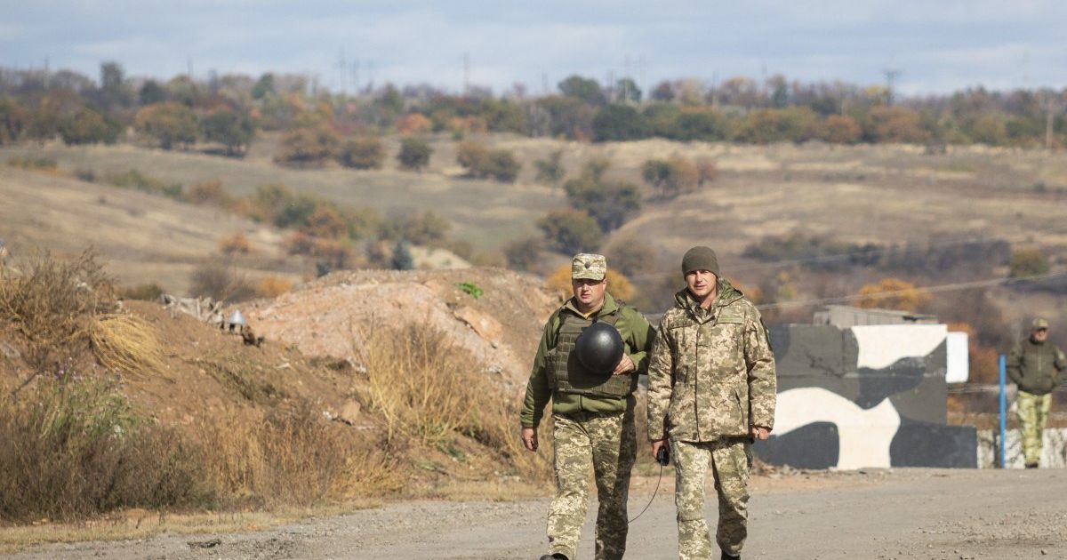 Террористы сорвали разведение войск в районе Петровского - штаб ООС