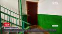 Новини України: в Рівненській області дівчинка, захищаючи мати, встромила ніж в спину своєму татові