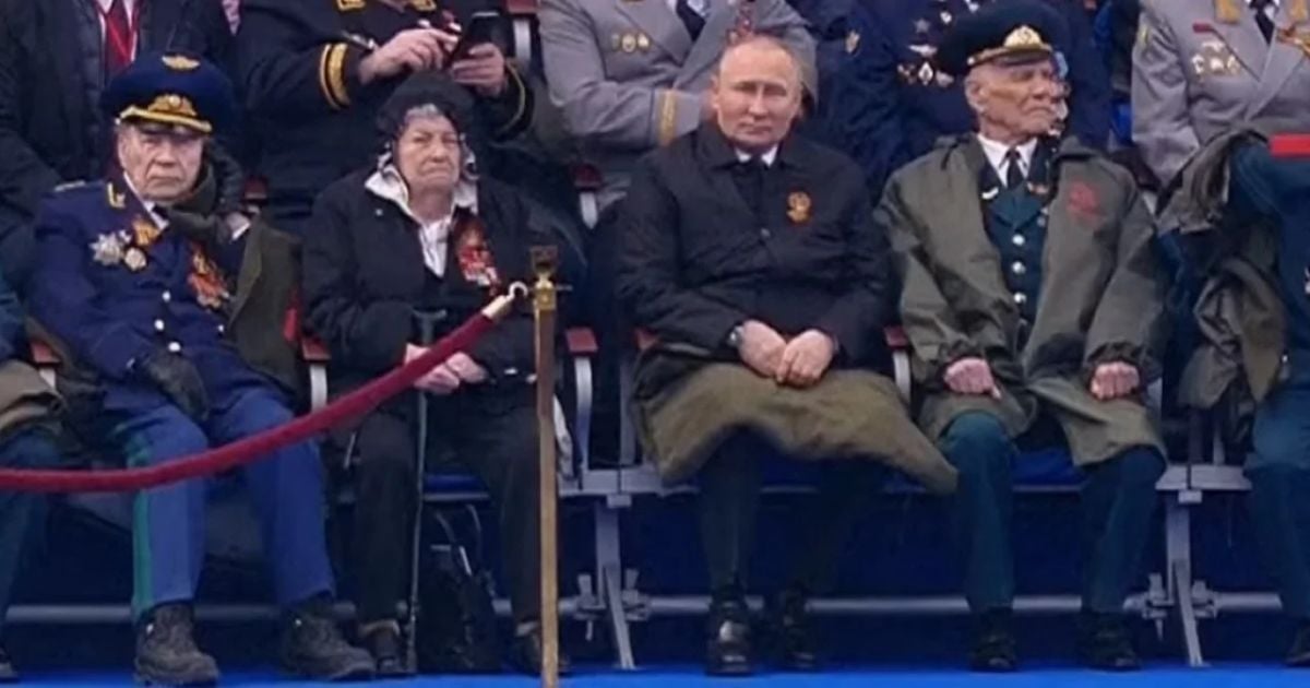 Президент РФ Володимир Путін на параді 9 травня 2022 року