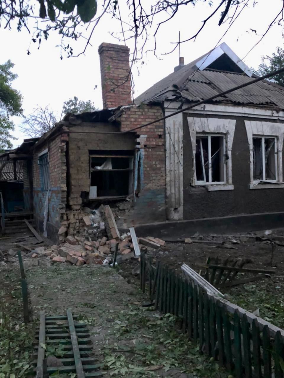 Россия ударила по Днепропетровщине: повреждены жилые дома 2