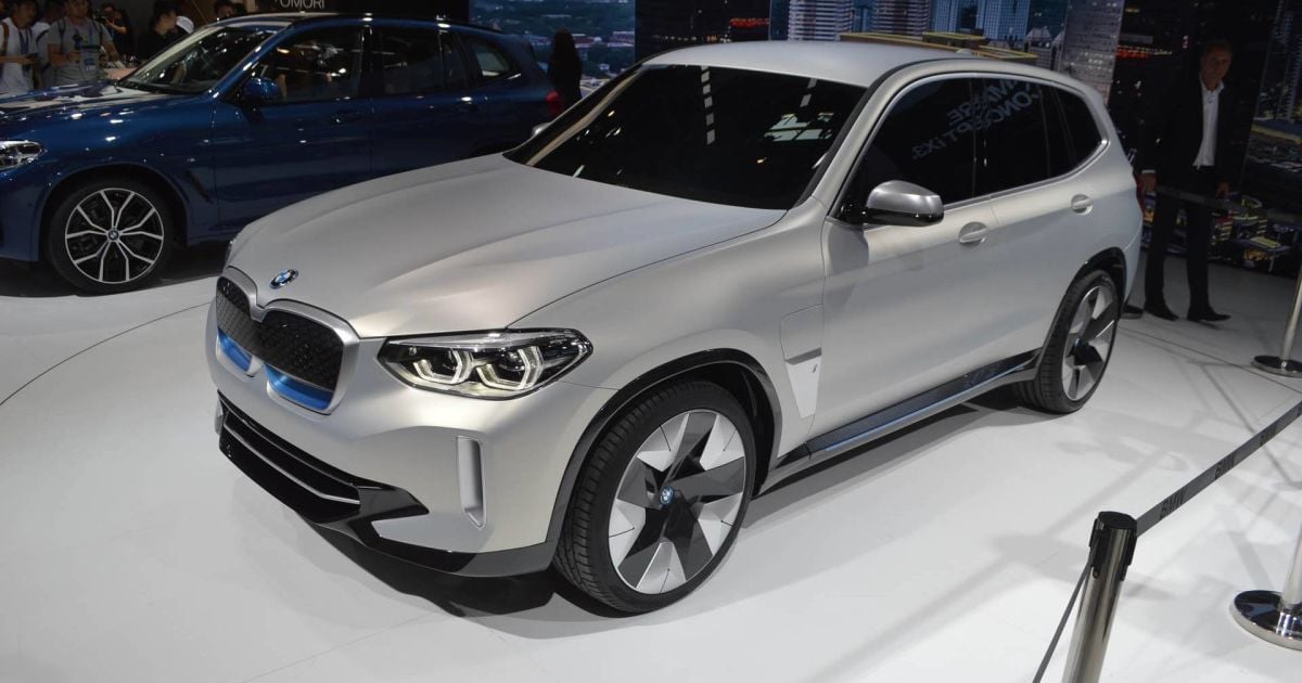 Перший кросовер BMW на електриці отримає запасу ходу у 440 км