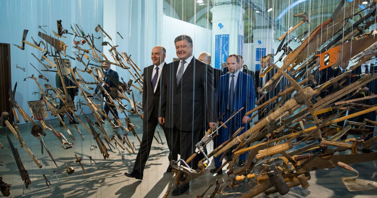 Петр Порошенко на встрече Ялтинской Европейской Стратегии (YES) / © Сайт президента Украины