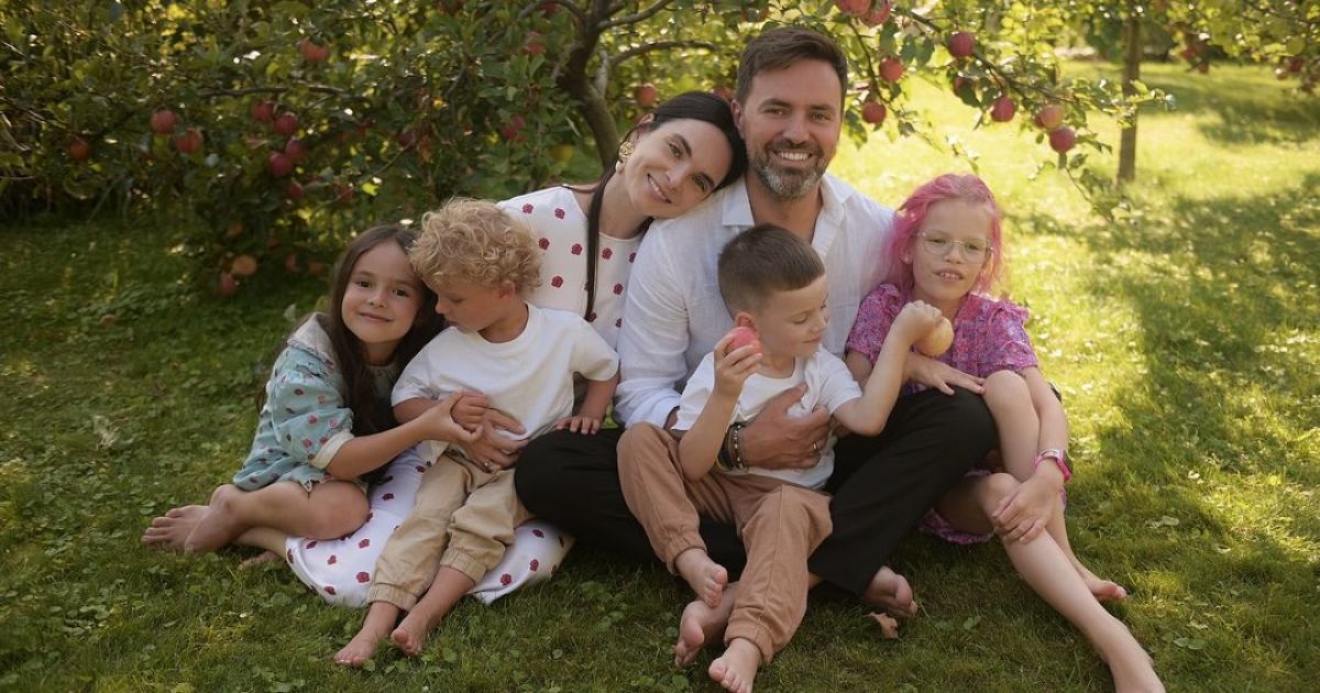 Тімур Мірошниченко з родиною