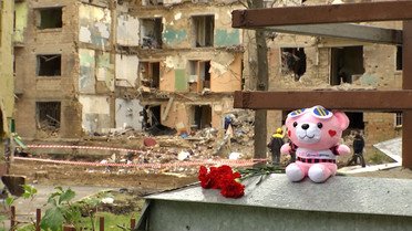 15-летний Кирилл потерял свою маму, папу и дедушку ... Послушайте, кого РФ убила ракетой в Киеве