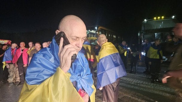 Состоялся новый обмен пленными: кого удалось вернуть в Украину (фото)