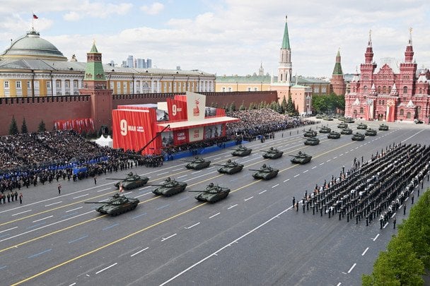 Без танків на Красній площі: у Кремлі виправдалися за незвичний парад