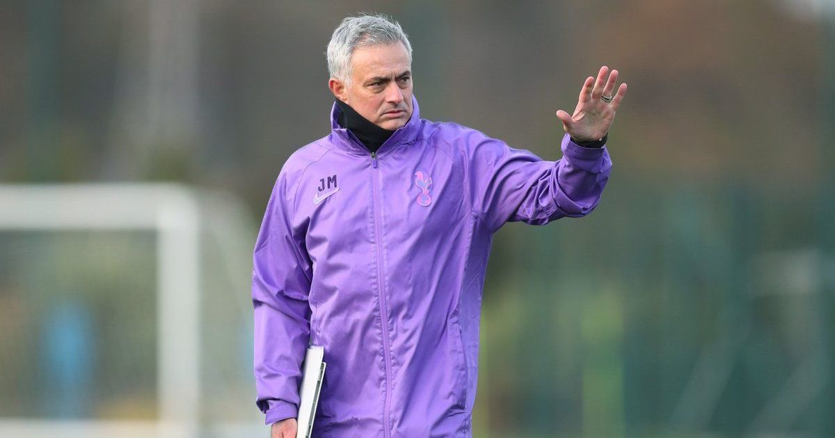 Моуринью провел первую тренировку с "Тоттенхэмом"