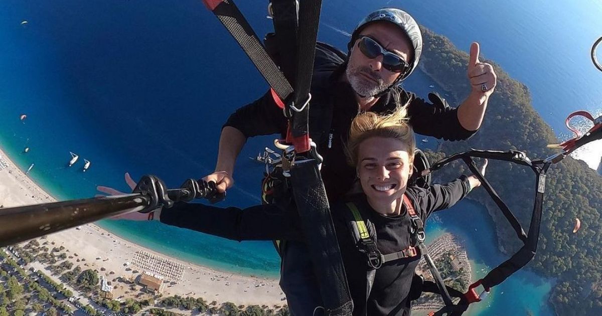 "Це була моя мрія": зіркова українська легкоатлетка здійснила стрибок із парашутом (відео)