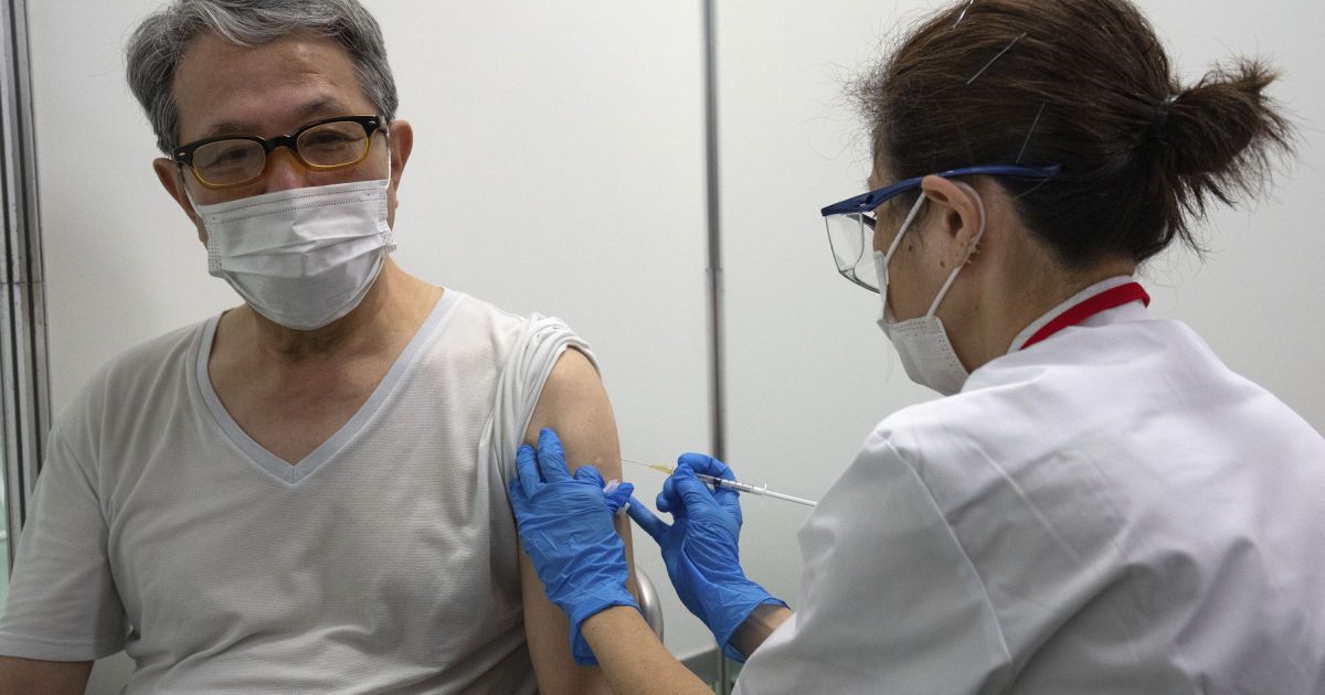 Студенты медицинских направлений будут помогать вакцинировать украинцев