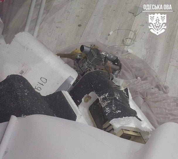 Российские БПЛА попали в жилые дома в Одессе.