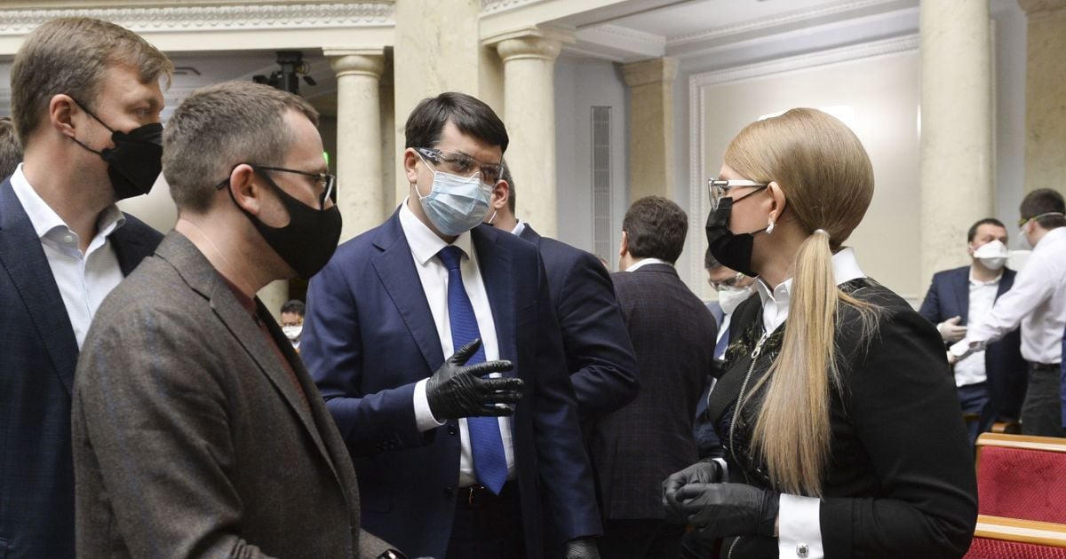 Рада приняла закон о земле в Украине: как голосовали депутаты и чем объяснили свою позицию