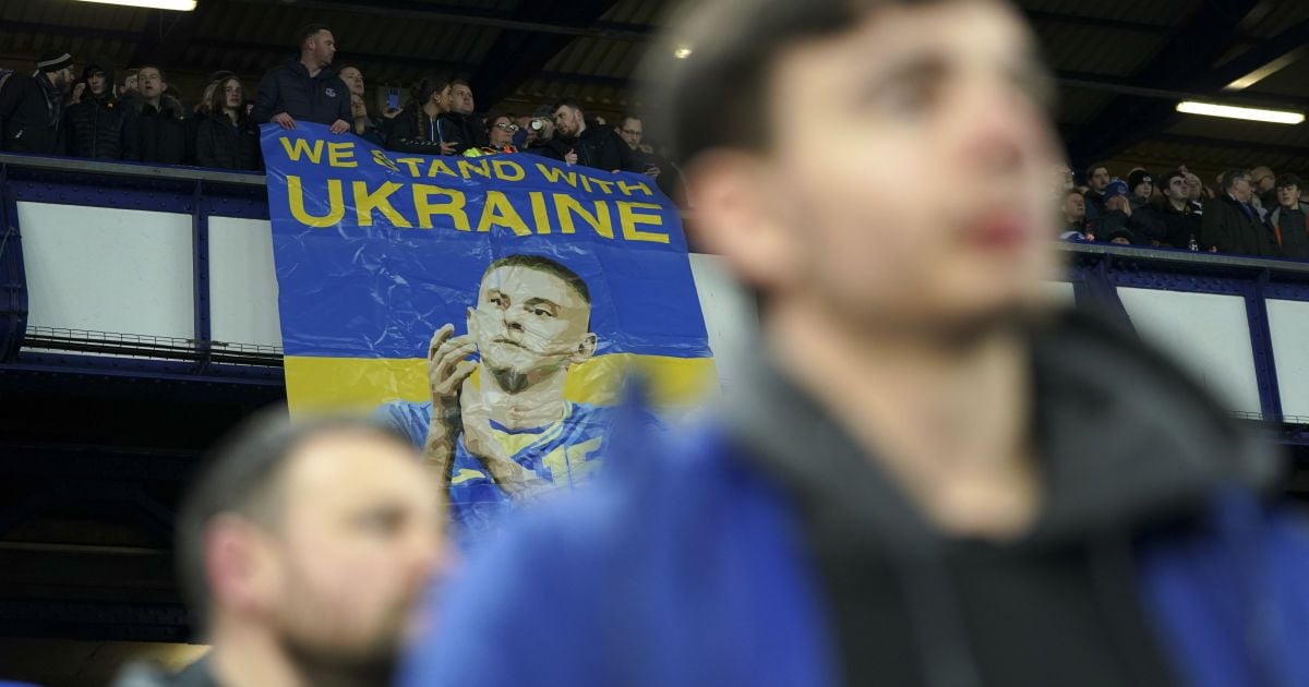 "Ми не можемо забувати про звірства, які тривають в Україні": "Евертон" Миколенка запропонував "Динамо" провести благодійний матч