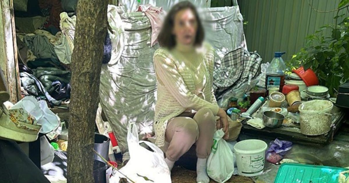 Женщина, которая вероятно осквернила могилы героев