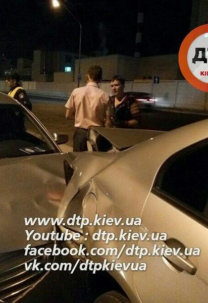 ДТП в Киеве с участием авто, в котором была Савченко