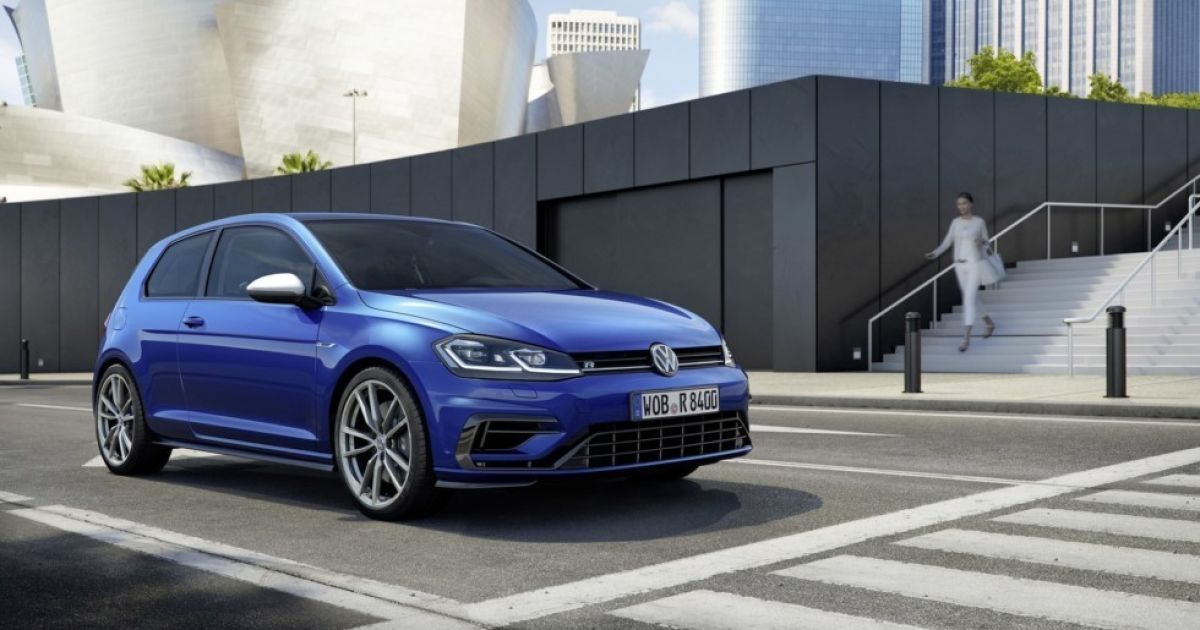 Volkswagen обновил "заряженный" Golf R
