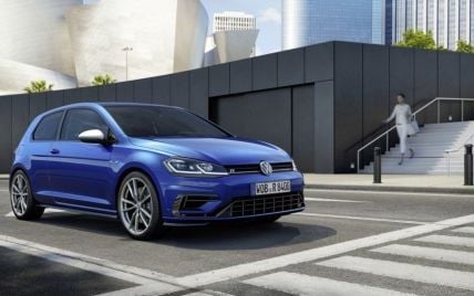 Volkswagen обновил "заряженный" Golf R
