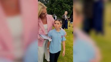 Камалия поздравила дочерей с особыми достижениями в лондонской школе