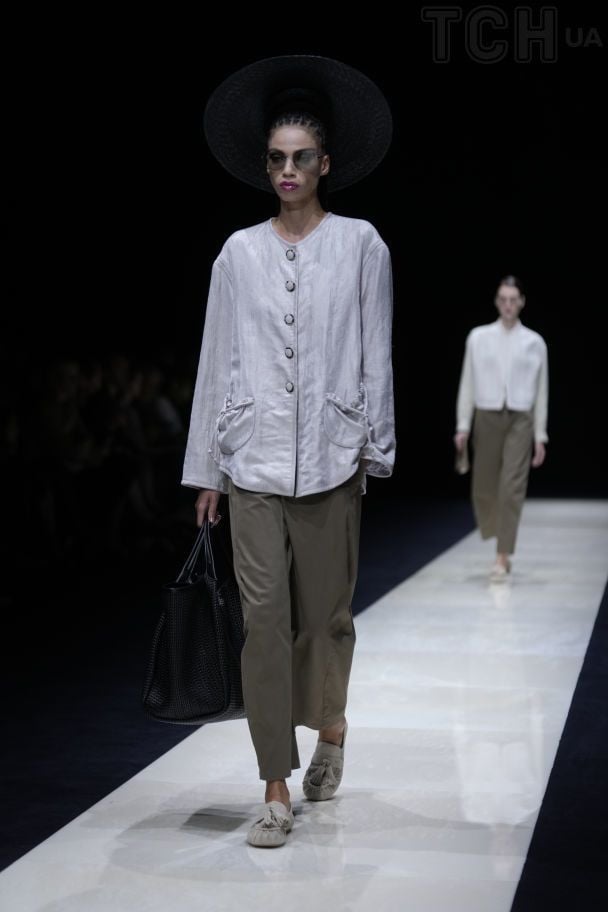 Коллекция Emporio Armani весна-лето 2025 / © Associated Press