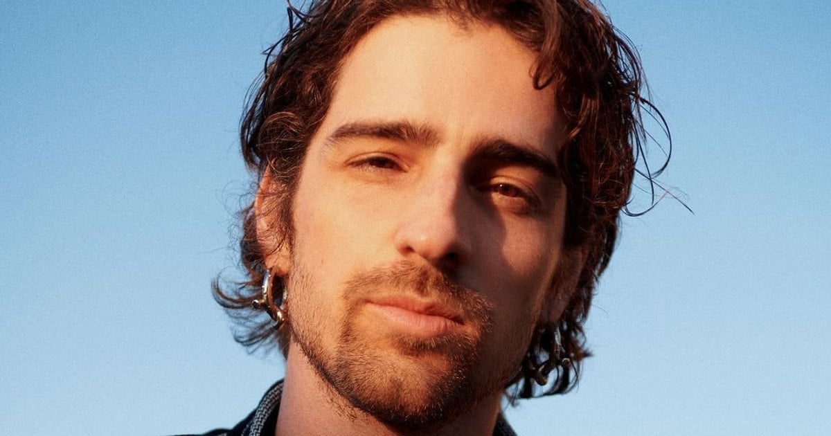 Володимир Дантес після чуток про розрив з Дашею Кацуріною натякнув на нерозділене кохання