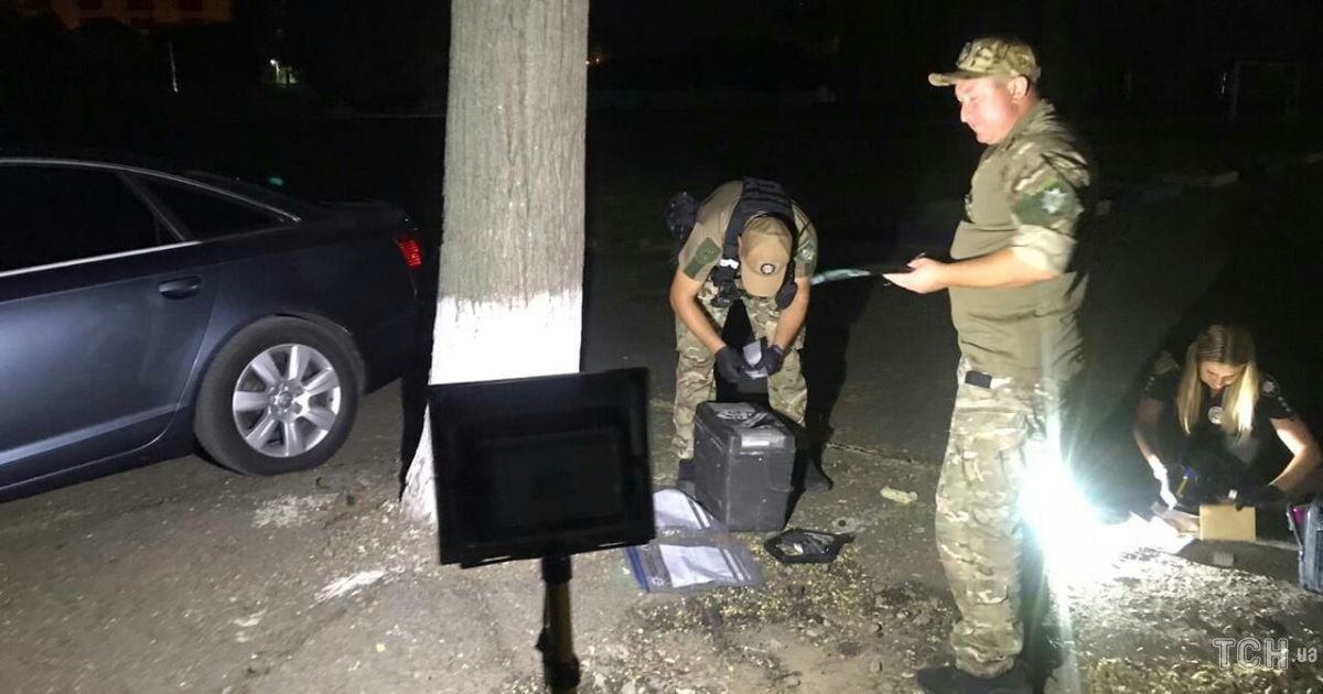 В Одессе закидали гранатами автомобиль активиста: появились фото