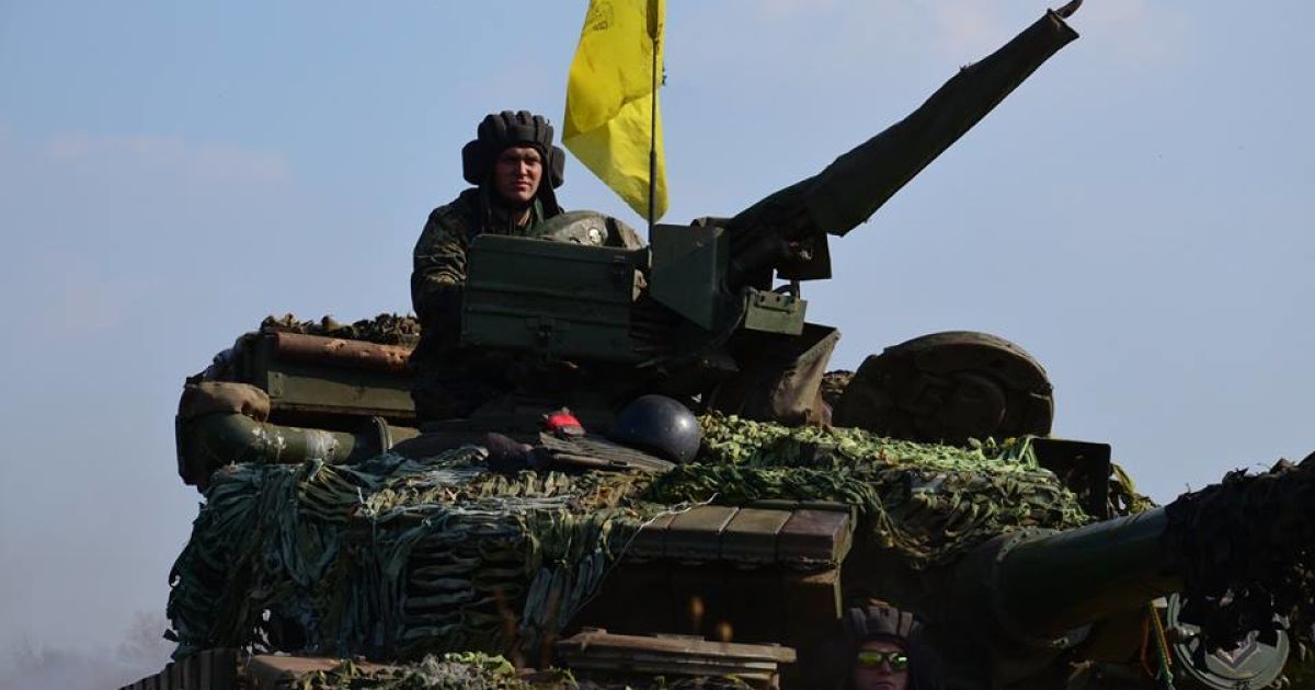 Россия - хорошо подготовлена, имеет много мощной техники. Украинский вариант &ndash; это партизанская тактика