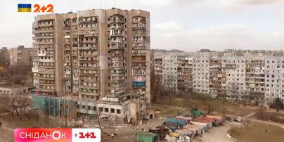 "Уже 27 разів повертались у Маріуполь, щоб врятувати інших" – історія родини, яка втратила все