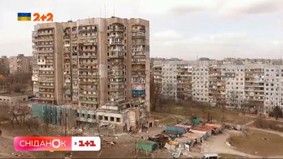 "Уже 27 раз возвращались в Мариуполь, чтобы спасти других" - история семьи, потерявшей все