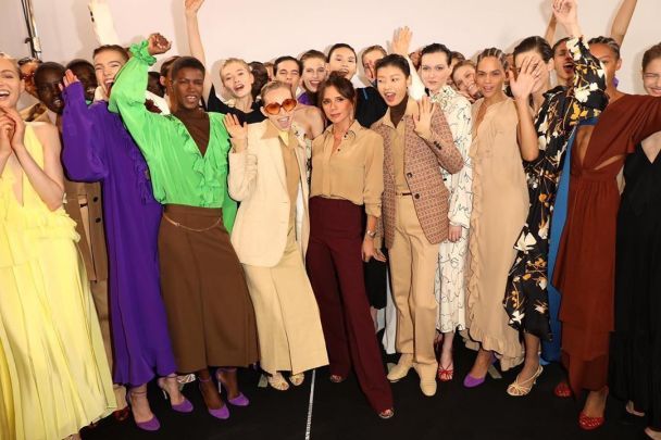 Виктория Бекхэм на показе своей коллекции / © instagram.com/victoriabeckham