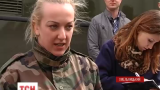 В Хмельницкий из зоны АТО на ротацию вернулась первая женщина-милиционер