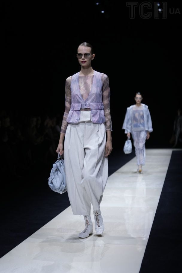 Коллекция Emporio Armani весна-лето 2025 / © Associated Press